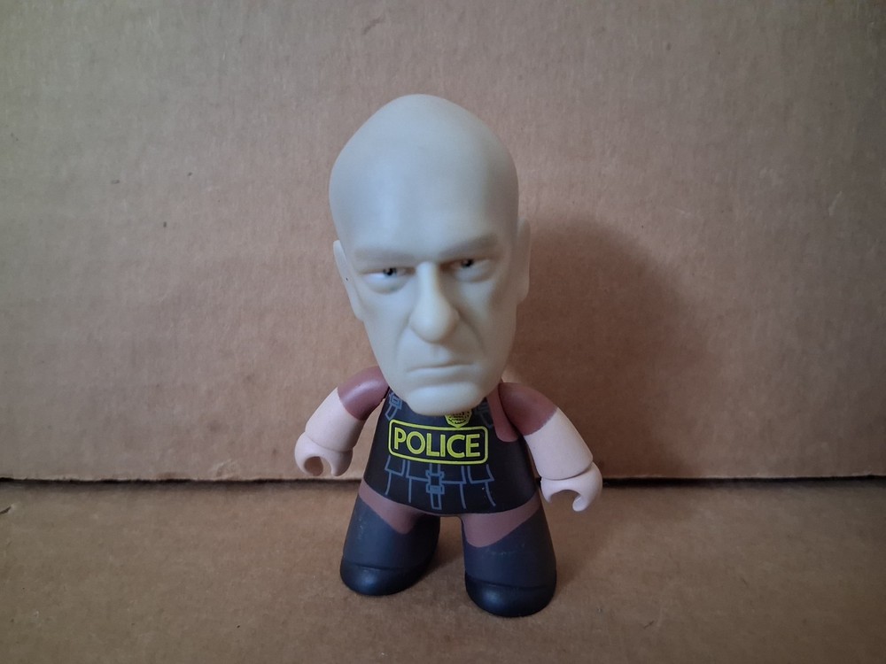 Titans Vinyl Breaking Bad Hank Action Figure
