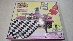 MGA’s Mini Verse Make It Mini Birthday 30 Piece Set ▪︎ 8+ Years