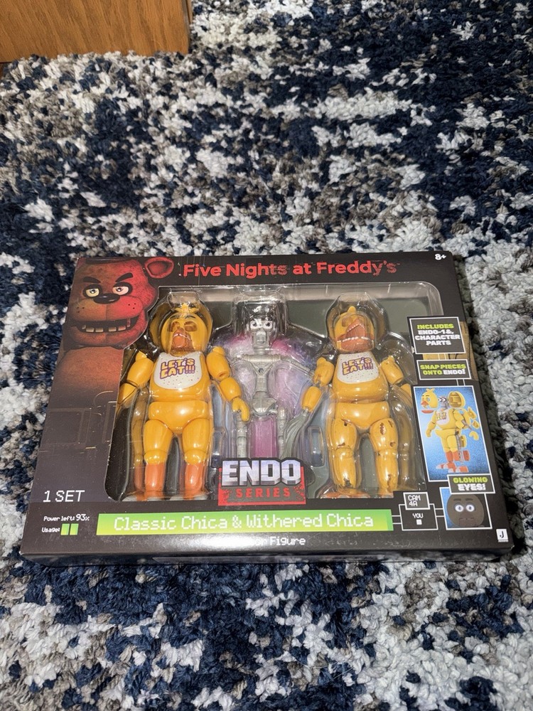 FNAF Five Nights at Freddy’s Jazwares Endo Series Chica & Withered Chica
