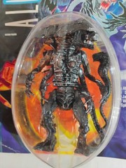 Vintage 1992 Kenner Aliens Alien Queen MOC Sealed Carded w/ Deadly Chest Burster