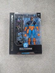 McFarlane Toys – DC Multiverse Deathstroke (Deathstroke The Terminator) 7.1″