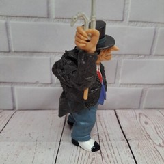 THE PENGUIN KENNER 1997 DC COMICS LEGENDS OF THE DARK KNIGHT BATMAN FIGURE!