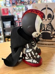 KIDROBOT KIDREAPER 15 MASCOT 7″ DESIGNER VINYL TOY ANDREW BELL 2007 WITH BOX