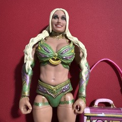 Tiffany Stratton WWE Mattel Ultimate Edition Series 28 Wrestling Figure