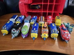 Chuggington Die-Cast Train Lot 15 & Plastic Trains Carrying Case EUC