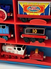 Vintage 2000s Thomas The Tank Engine Carry Case With 19 Di Cast/ Metal Trains