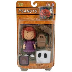 Peanuts It’s The Great Pumpkin Charlie Brown Frieda Figure Memory Lane Sealed