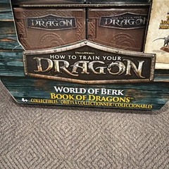 NEW How To Train Your Dragon World Of Berk Book Of Dragons Display With 12 Boxes