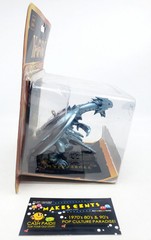 2013 NECA Yu-Gi-Oh! Blue Eyes White Dragon Diorama Minifigure 3-4″ – [NEW]