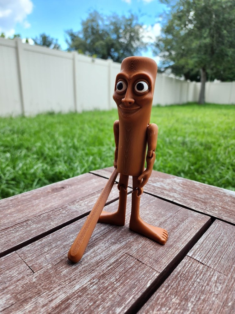 Italian Brainrot Tung Tung Sahur – Limited Edition Physical Figure Toy Meme