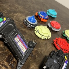 Vintage Beyblade Lot Original Plastic Gen Hasbro lot of beyblades
