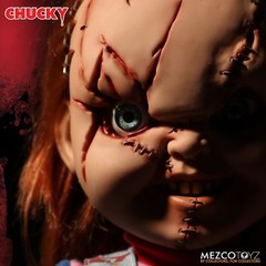 Mezco Toyz Child’s Play Talking Scarred Chucky Good Guy 15″ Figure Doll 78003