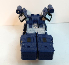 SOUNDWAVE Transformers Legacy Voyager Class Cybertronian Mode COMPLETE