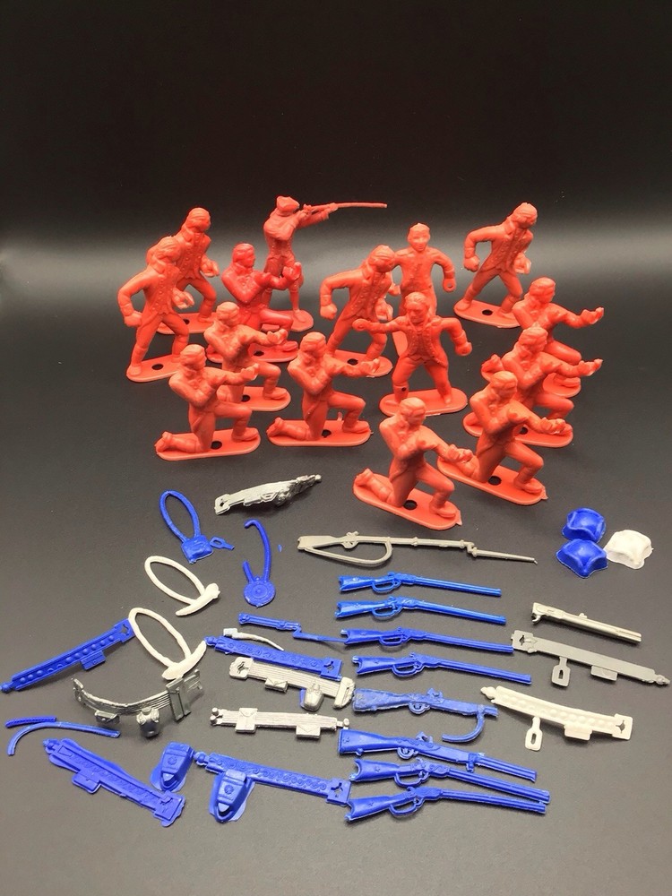 MPC Ring Hand Revolutionary War Soldiers Lot Of 14 Weapons Accessories Hong Kong