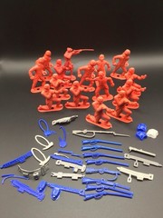 MPC Ring Hand Revolutionary War Soldiers Lot Of 14 Weapons Accessories Hong Kong