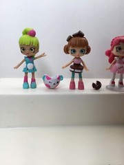 Shopkins Happy Places Lil Shoppies 3” Dolls Lot of 8 Dolls, Plus Accessories