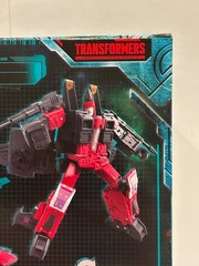 Transformers War for Cybertron: Earthrise Thrust Voyager Class Action Figure NEW