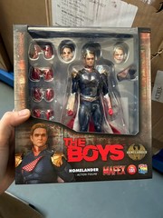 MAFEX No.151 1/12 The Boys Homelander Action Figure In Stock