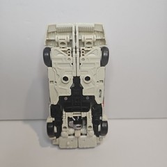 Transformers Wheeljack WFC-E6 War for Cybertron Earthrise Deluxe Class 2019