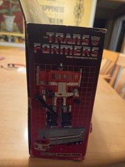 1984 Hasbro Transformers Autobot Commander Optimus Prime Vintage Collectible