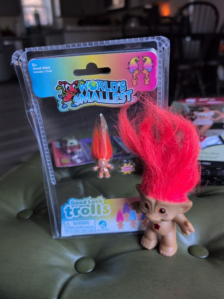 NIB Worlds Smallest Good Luck Trolls Gem Stone Toy Figurine & Ace Novelty Troll