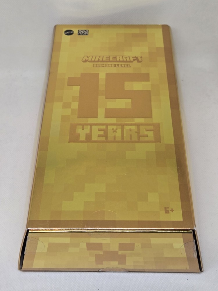 MIB Minecraft Diamond Level 15 Years Gold Tuxedo Steve Figure