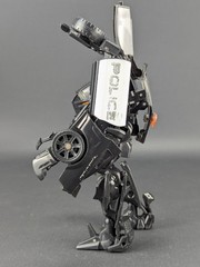 Transformers 2007 Movie Barricade READ Hasbro Deluxe Class