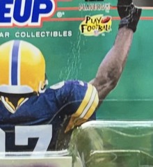 Kurt Warner St Louis Rams 2000-2001 NFL Starting Lineup With Card Hasbro