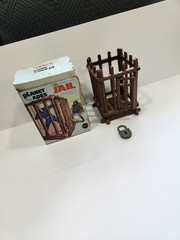 Mego Planet Of The Apes Jail 1967 Original Action Figure Cage Original Box