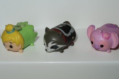TSUM TSUM Vinyl Figures lot of 19 – Disney, Gabby + Aristocats bed-Medium, Large