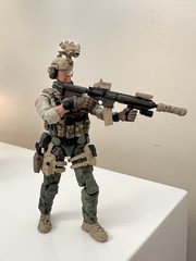1/18 Joytoy , Acid rain , Planet green , G.I.Joe ,3.75 figure . custom Weapons