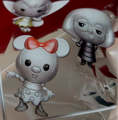 DISNEY 100 FIGURAL 3D BAG CLIP Series 1 Factory Sealed walgreens Exclusive NEW!