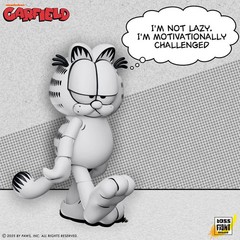 Garfield Black and White Daily Comic Strip Action Figure – EE Exclusive