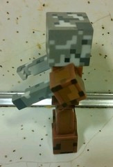 Jazwares LLC Mojang AB Minecraft Skeleton In Leather Armour 3in Action Figure…