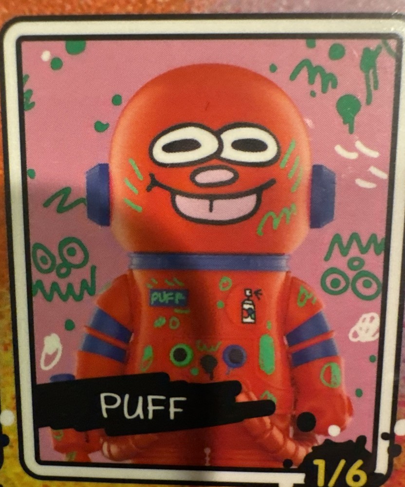 Pop Mart Mega Space Molly 400% Jon Burgerman Space Cads Puff