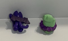 Lost Kitties Hasbro Boo-Ger Purple Cat Bat Gertrude Series 2 Figure Lot Of 2