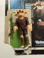 Vintage 1983 Kenner Star Wars Ree-Yees With Weapon And Card Back