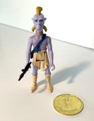 Vintage Kenner 1985 Star Wars Droids KEZ-IBAN figure Complete w/ gold Coin