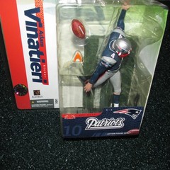 McFarlane 2004 Adam Vinatieri New England Patriots NFL series 10 (rookie piece)