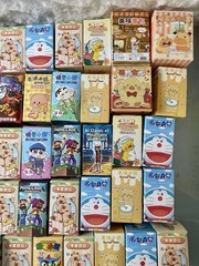 HUGE LOT 40 Mini Blind Box Bundle KEYCHAIN Minecraft Doraemon Crayon Shin-chan