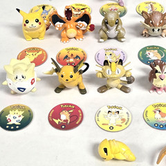 RARE Tomy Pokémon Vintage LOT of 36 Pokemon Figures w/ Matching Pogs CGSTJ 90s