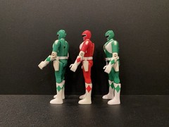 1993 Mighty Morphin Power Rangers Auto Morphin Red Green Figures Bandai Lot Of 3