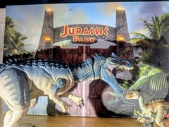 Jurassic World Hammond Collection Battle A Big Rock ALLOSAURUS & TROODON True FX