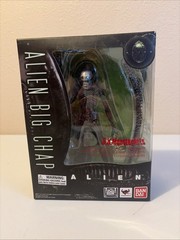 Bandai Tamashii Nations S.H. Monsterarts Alien Big Chap Alien Action Figure B1-3
