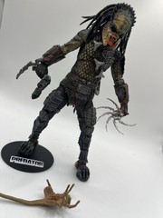 Neca Wolf Predator Custom. No Mask, Slightly Upgraded Joints, Few Accessories