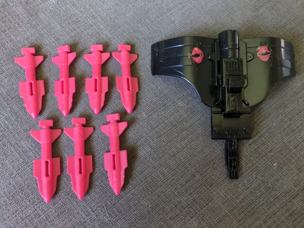 GI Joe Cobra Sea Ray Parts 6 Missiles and Tail Wing Slug 3.75”