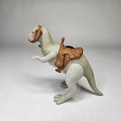 Kenner Star Wars 1979 ESB Tauntaun With Original Saddle Closed Belly