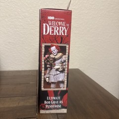 NECA Ultimate Bob Gray As Pennywise The Dancing Clown 7” Figure