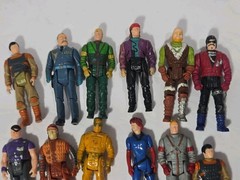 VTG-80’S-KENNER-M.A.S.K.BULLDOG SEMI TRUCK-W/BORIS BUSHKIN/BOX & 17 FIGURES-LOT