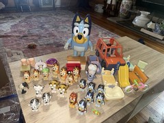 Bluey Figures And Furniture 21 Figures Etc